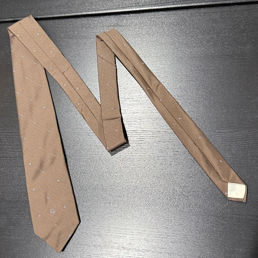 Vintage Christian Dior Brown Necktie with Subtle Dot Pattern - Picture 2 of 7